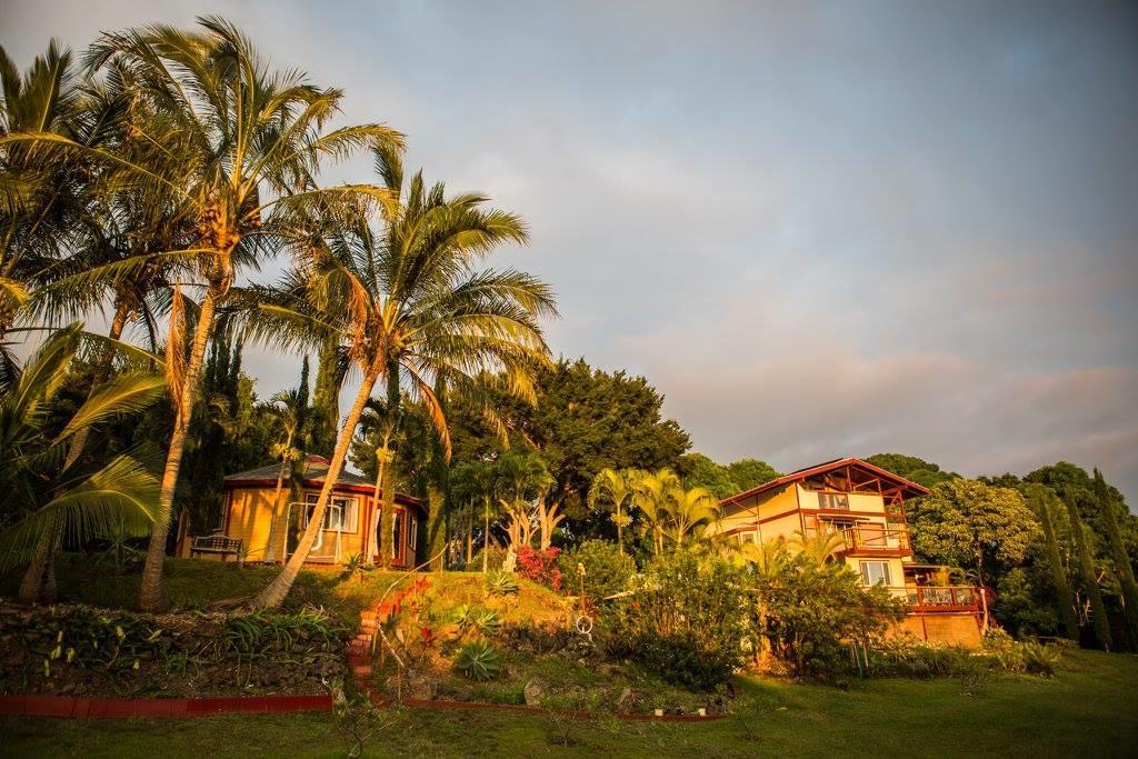 Banyan Tree Sanctuary Guest House Kalaoa Exterior foto